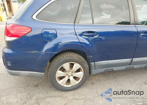 2010 Subaru Outback 2.5I Limited z USA, uszkodzony, nr VIN 4S4BRBLC6A3351989